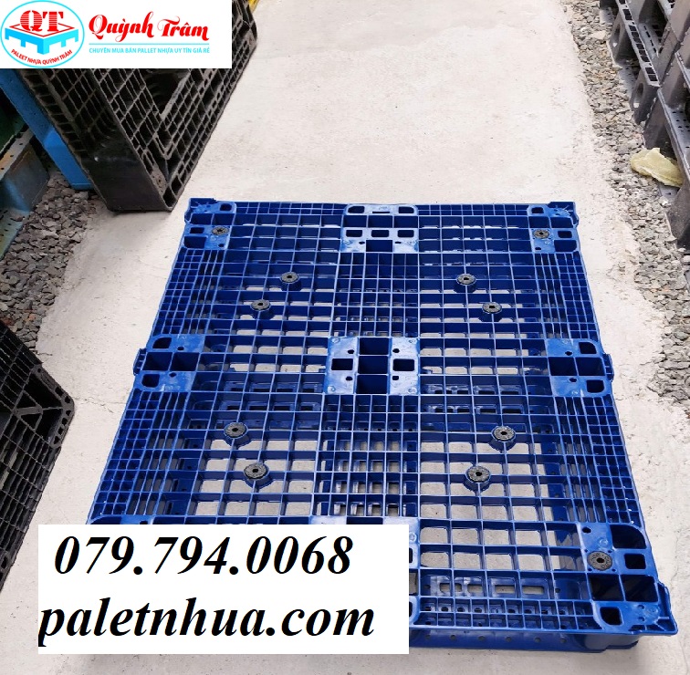 Pallet Nhựa Cũ 803x1103x155 mm.