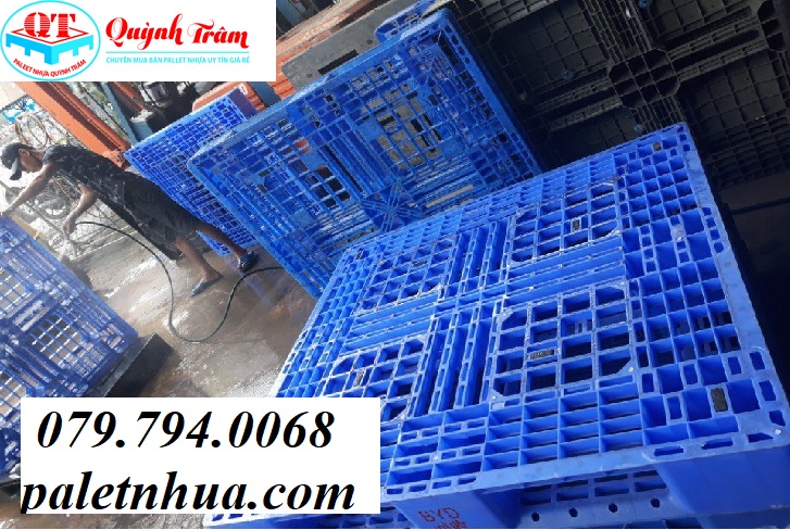 Pallet Nhựa Cũ 1100x1100x150 mm Xanh Dương.